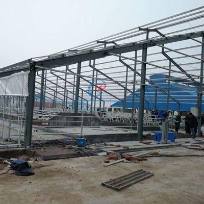 Các nhà chăn nuôi thép được chế tạo sẵn, Nhà nông thép hiện đại