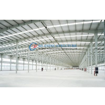 Cấu trúc thép tiền chế hạng nhẹ Tòa nhà kho với kéo dài chu kỳ sơn