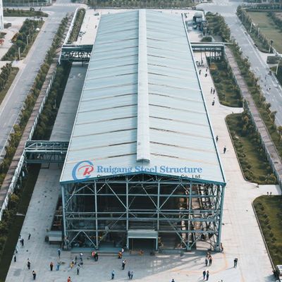 Nhà kho kết cấu thép tùy chỉnh với cầu trục