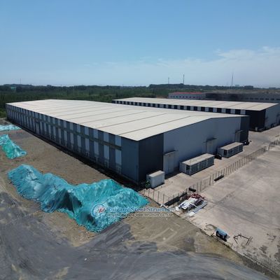 Cửa hàng thép cấu trúc tùy chỉnh với nền tảng bê tông